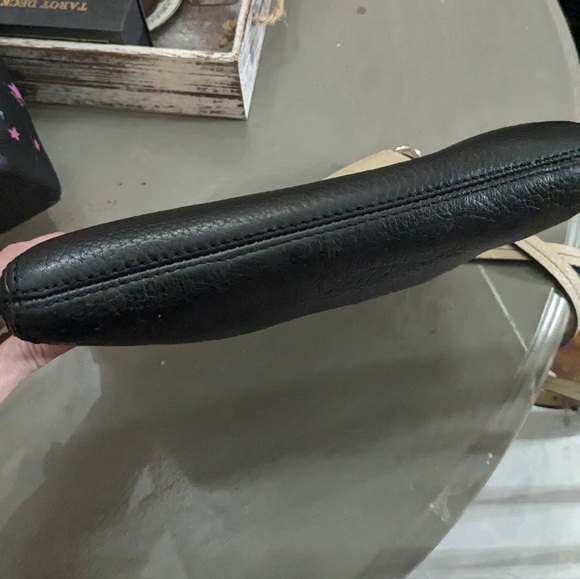 Kate Spade purse - Picture 2 of 5